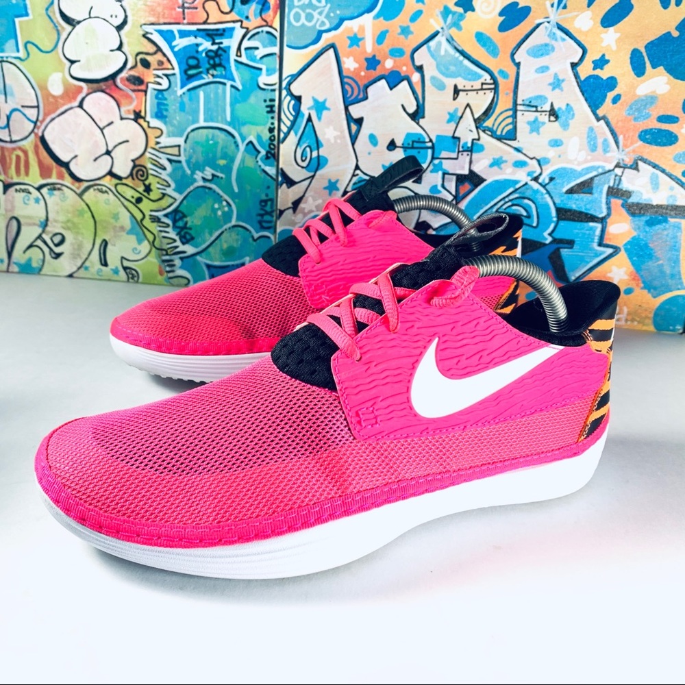 Nike Solarsoft Moccasin